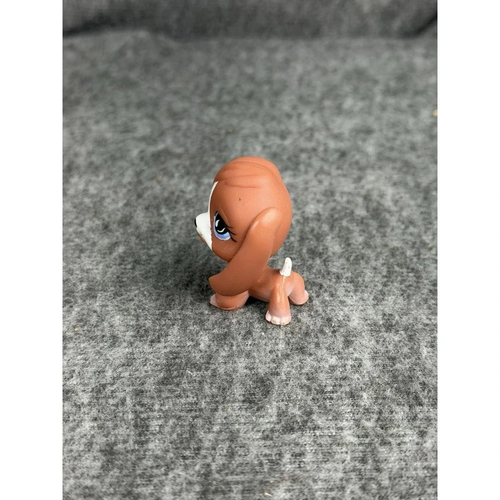 Hasbro Littlest Pet Shop‎ Brown Dog Beagle #567 Figure 2007 Blue Eyes LPS Toy